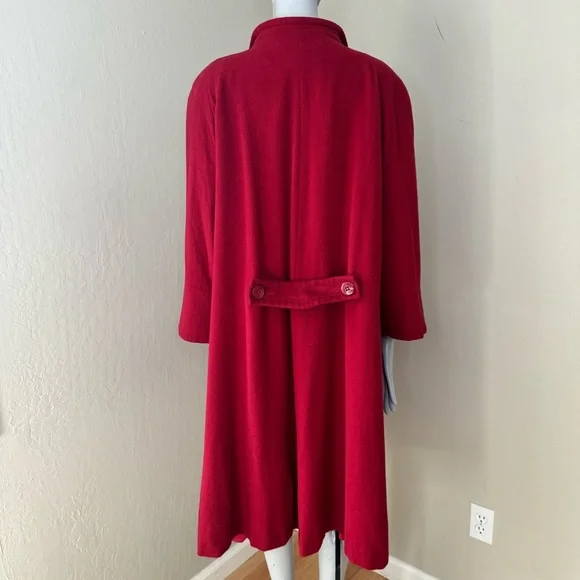 FLEURETTE Vintage 100% Camel Hair Red Swing Coat from I. Magnin